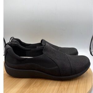 Clarks Women's Cloudsteppers Sillian Paz Slip-On Flats 9W Black Nubuck Comfort